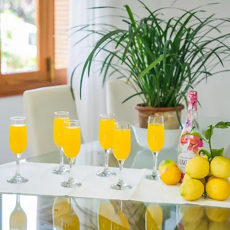 Ideal Mallorca - Rosas 28 Ferienhaus *